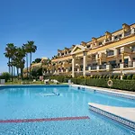 Apartamento Honeymoon Corner Suite, Sun-all-day Terrace On The Of
