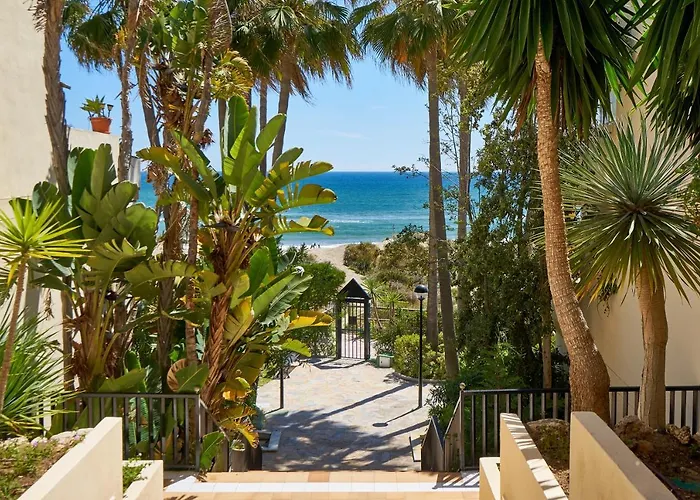 Honeymoon Corner Suite, Sun-all-day Terrace On The Of Appartamento Marbella